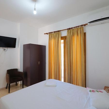 Arijons Apartments Sarandë Exterior foto